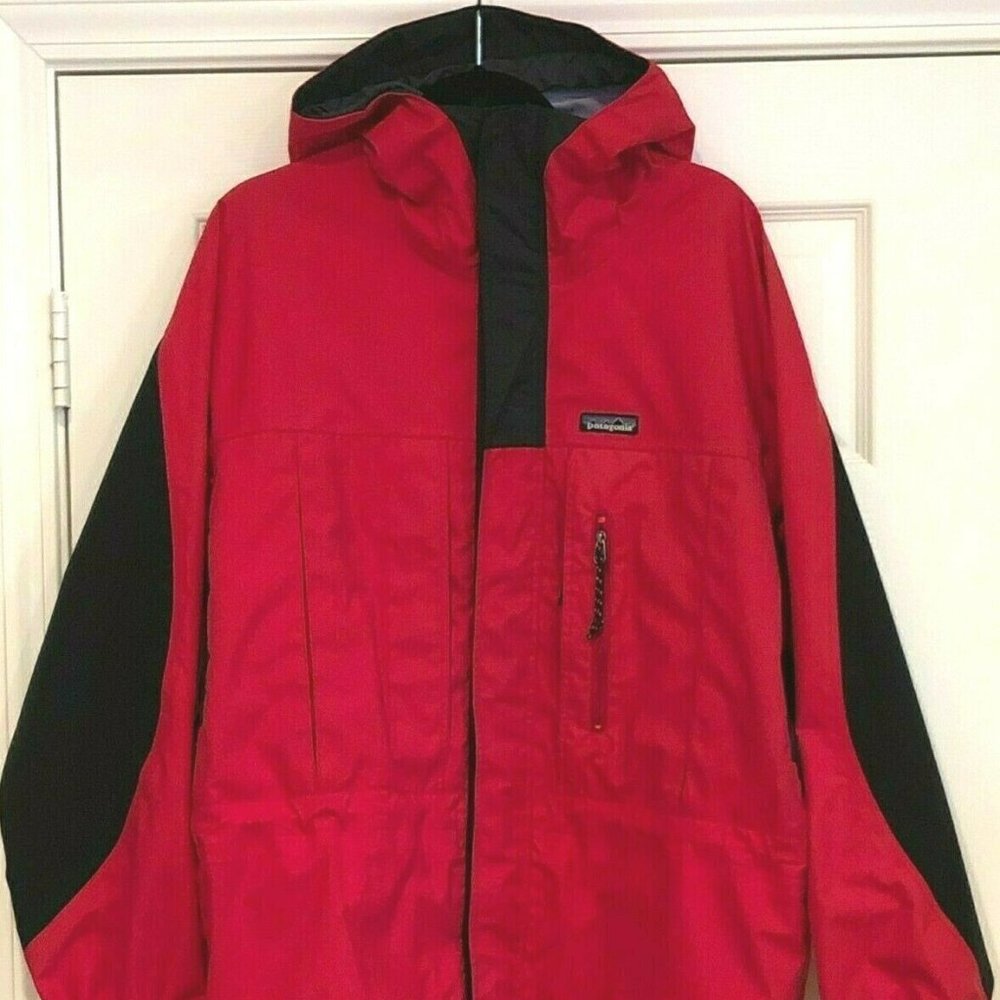 PATAGONIA WATERPROOF JACKET TRIOLET MENS MEDIUM